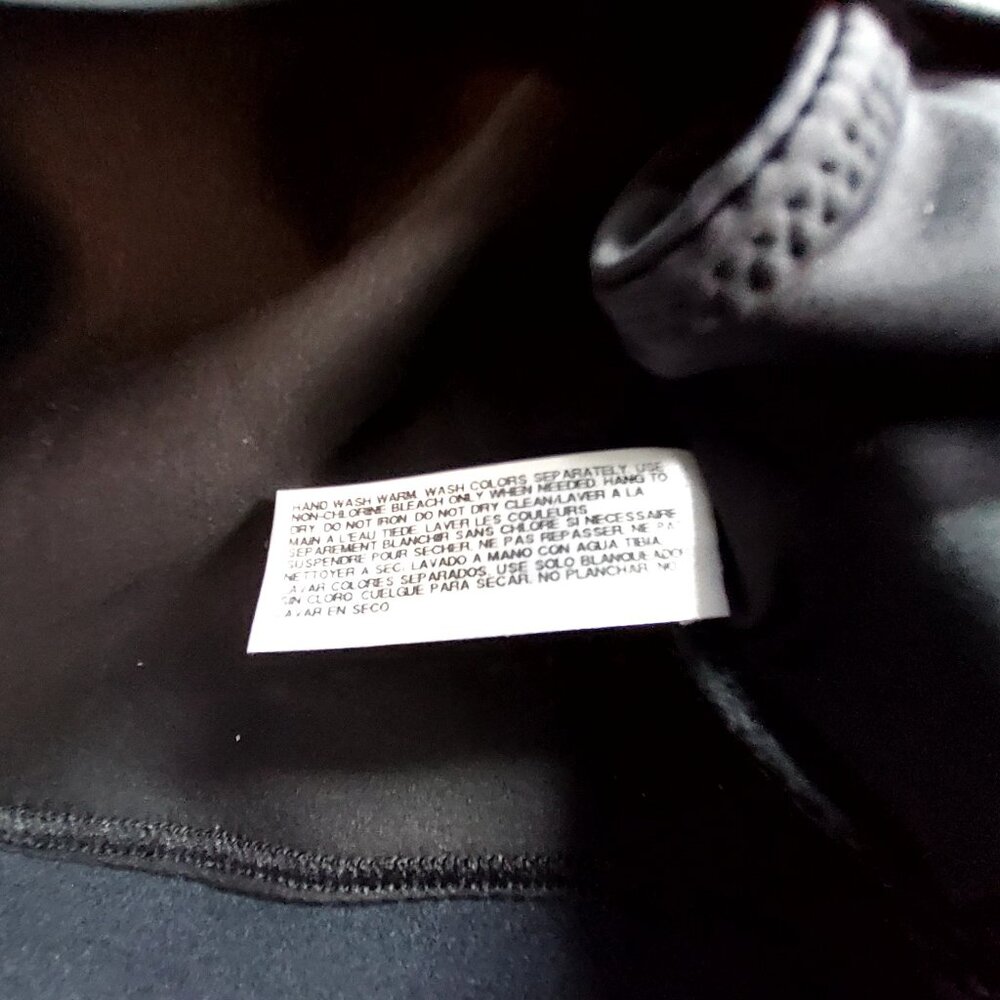 B.TemptD Sport Black Racerback Sports Bra Size Small  Nylon/Spandex Blend - Picture 9 of 9